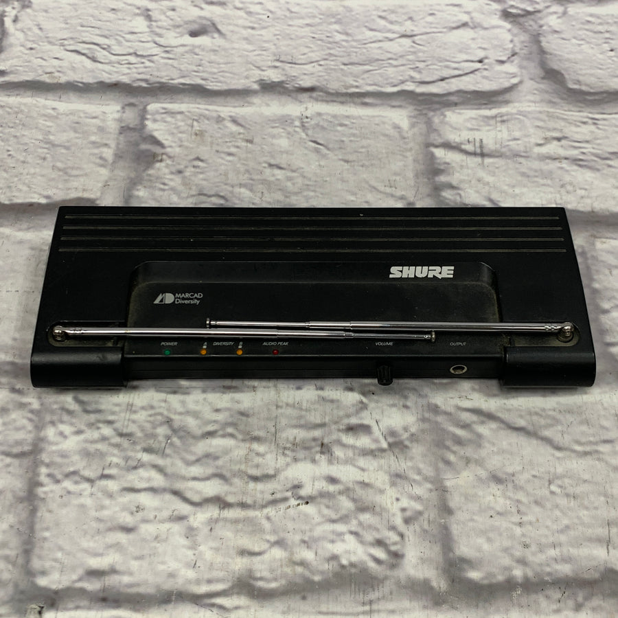 Shure AXR4C Diversity Receiver