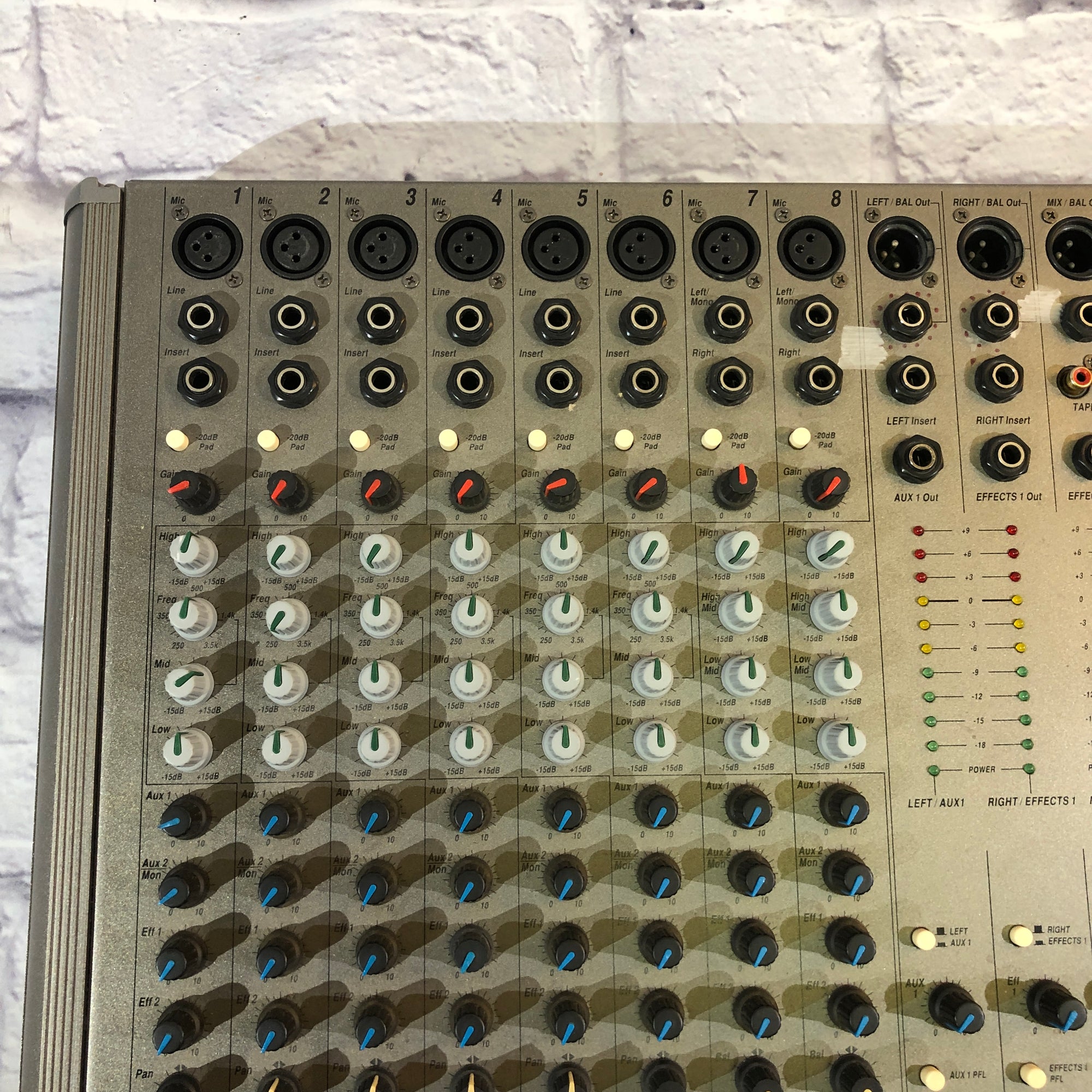 Crate CS86 8 Channel Passive Mixer