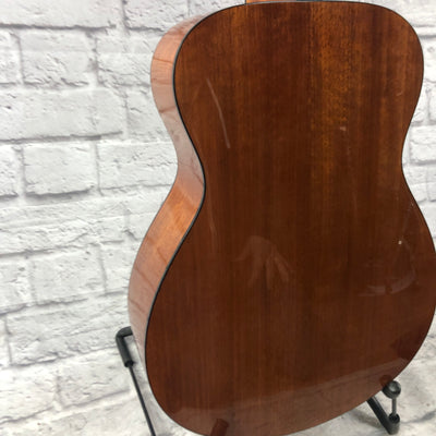 Yamaha FS700S Acoustic Guitar