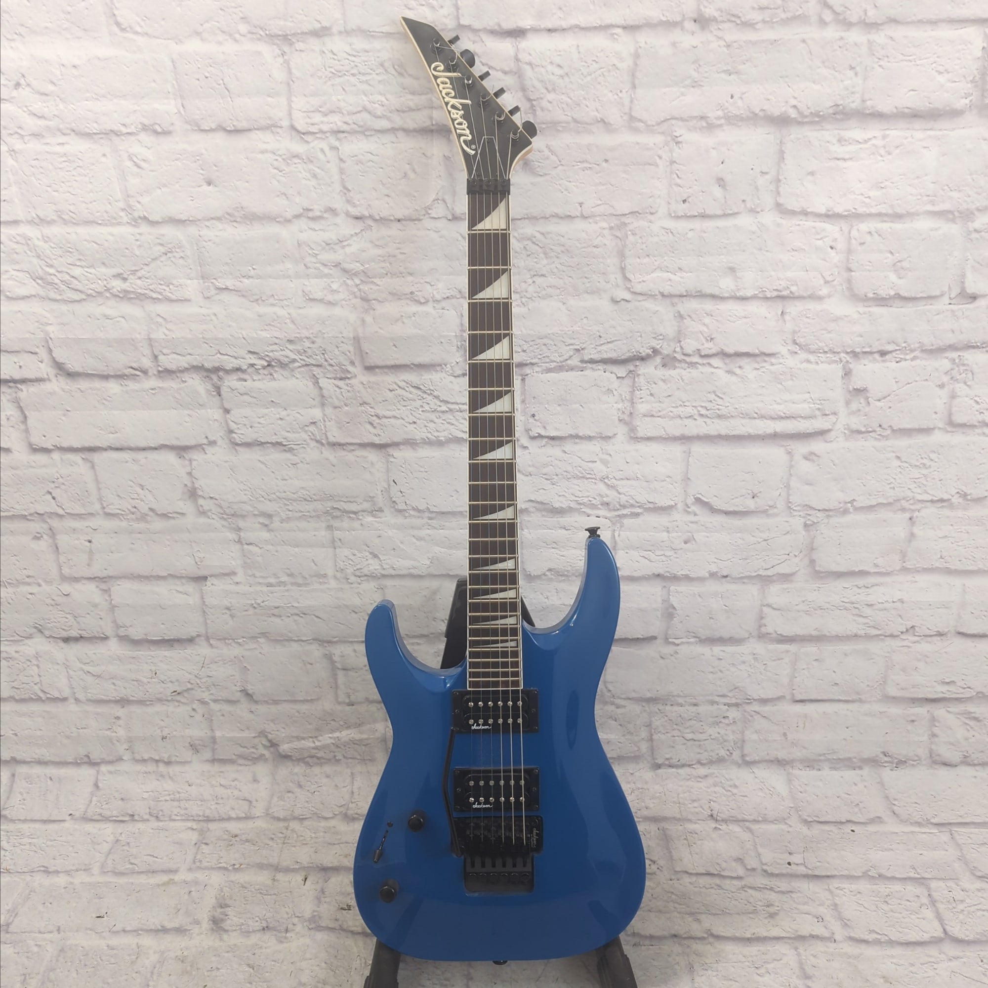 Jackson JS32L JS Series Dinky Arch Top Left Handed Electric Guitar - Bright Blue