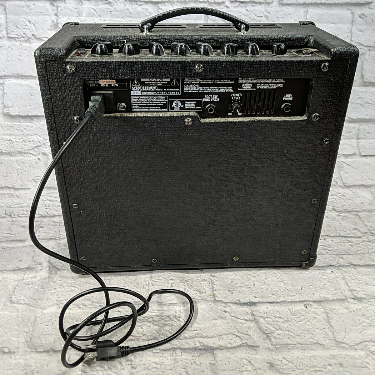 Vox Valvetronix Guitar Combo Amp