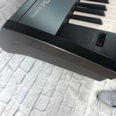 Roland RD-700 Synthesizer