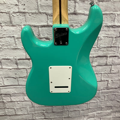 Squier Bullet Stratocaster Surf Green HSS