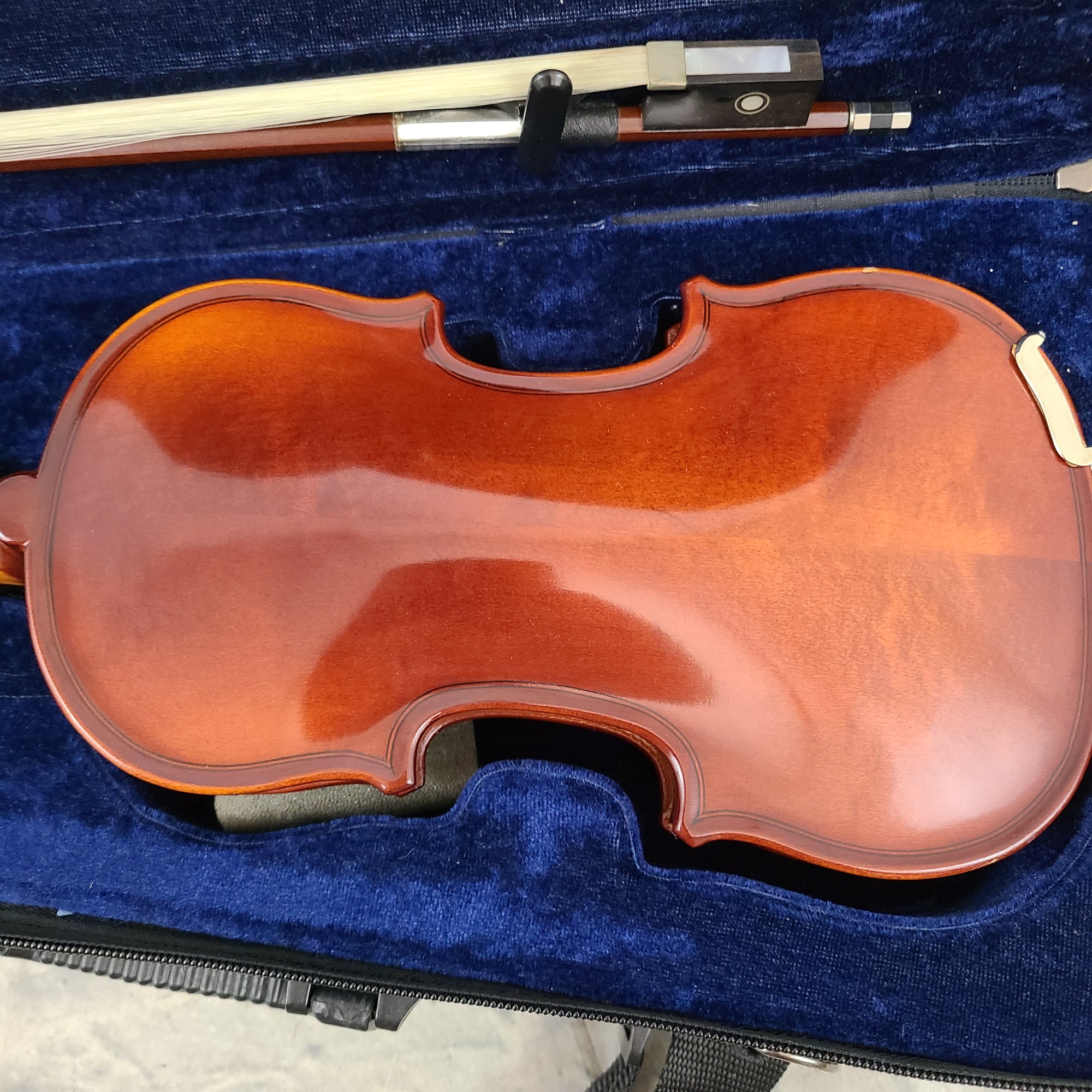 Maestro by Amati 1/10 Scale Violin w/ Bow & Case