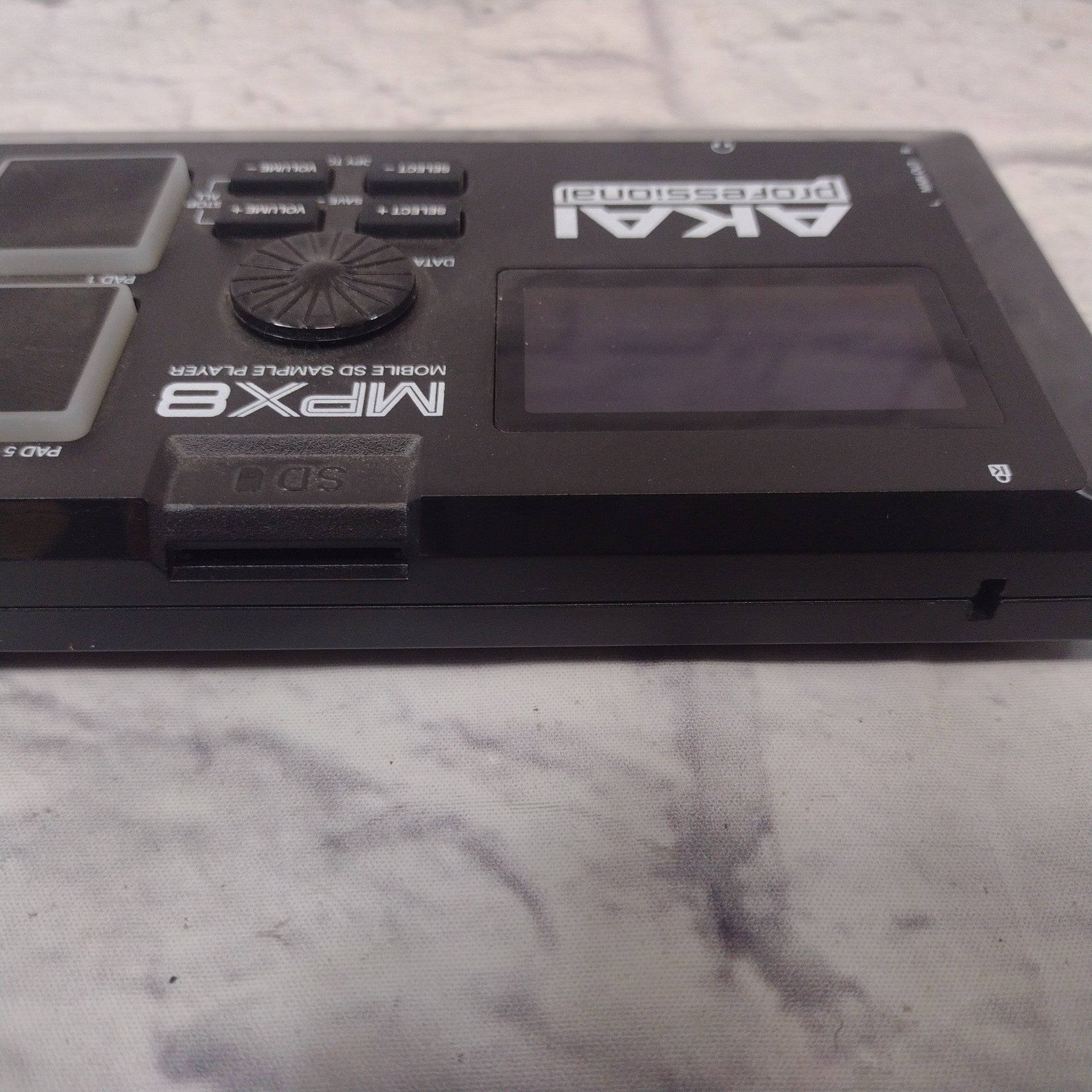 Akai MPX8 SD Sample Player