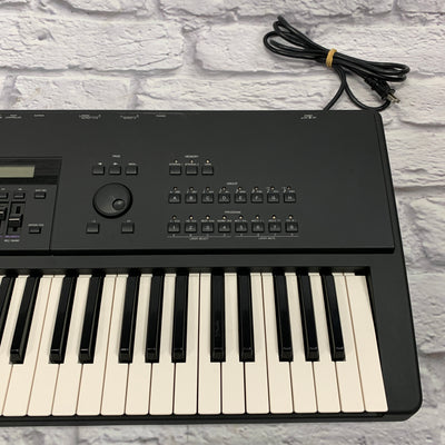 Yamaha SY85 Synthesizer