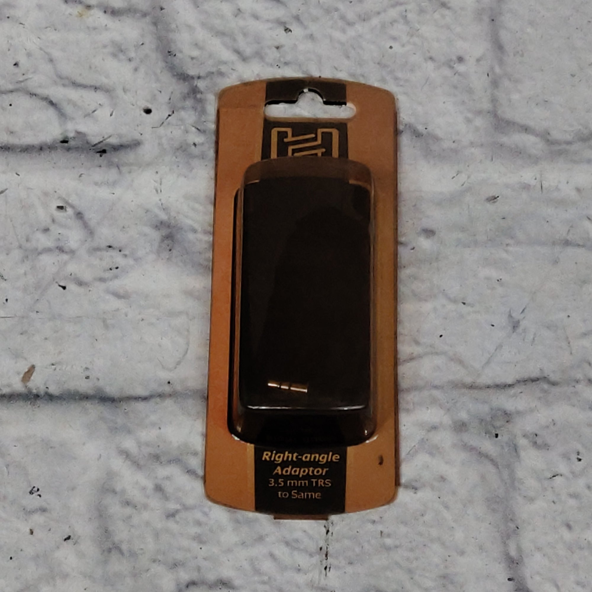 Hosa Technology GMP-272 Right-angle Adaptor 3.5mm TRS to Same