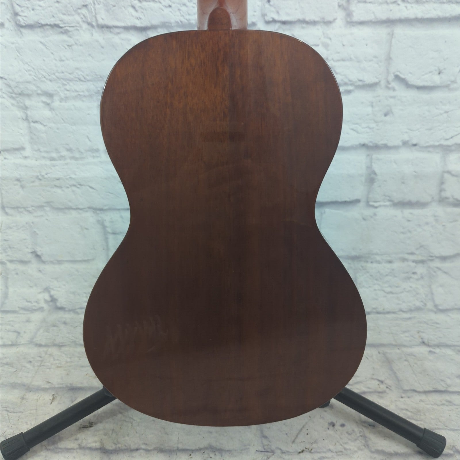 Mahalo MJ4VNA Java Series Baritone Ukulele in Vintage Natural