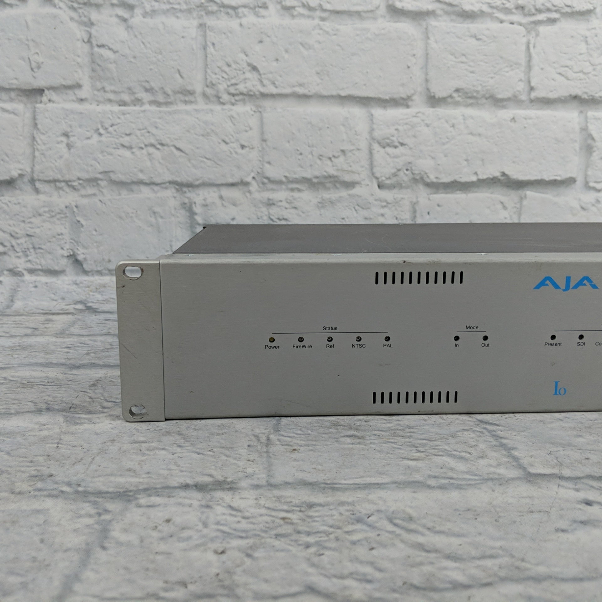 AJA IO Firewire Capture Output Device