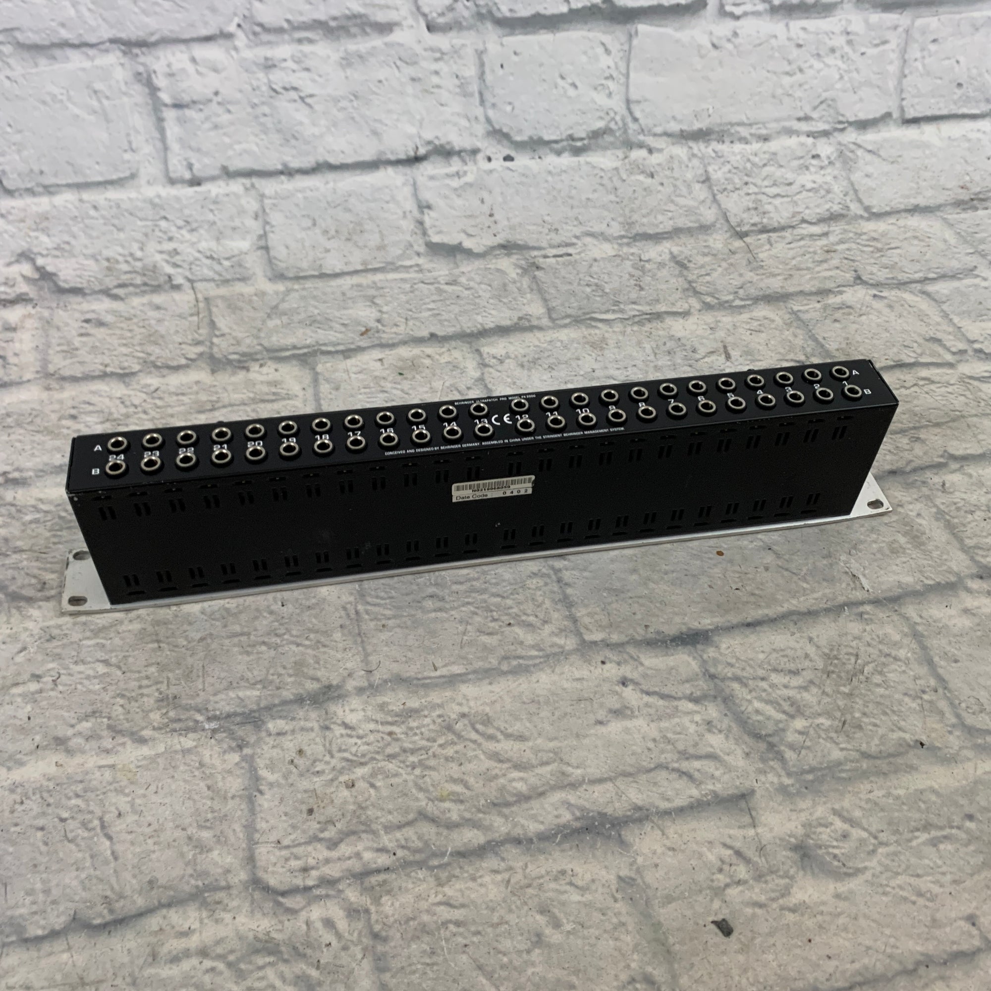 Behringer PX 2000 Ultrapatch Pro 48-Point Rack Patchbay
