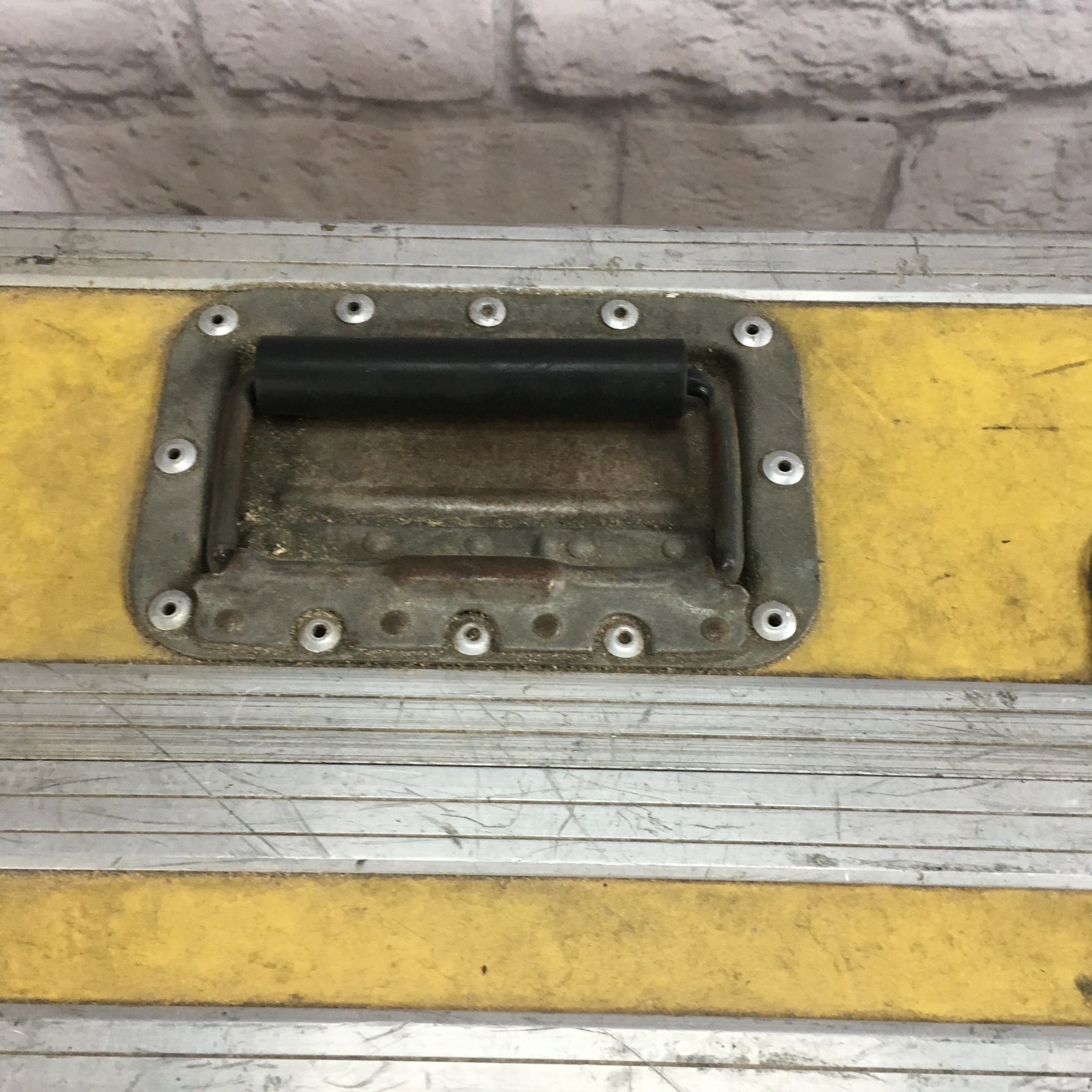R&R ATA Road Case 23 x 15 x 8