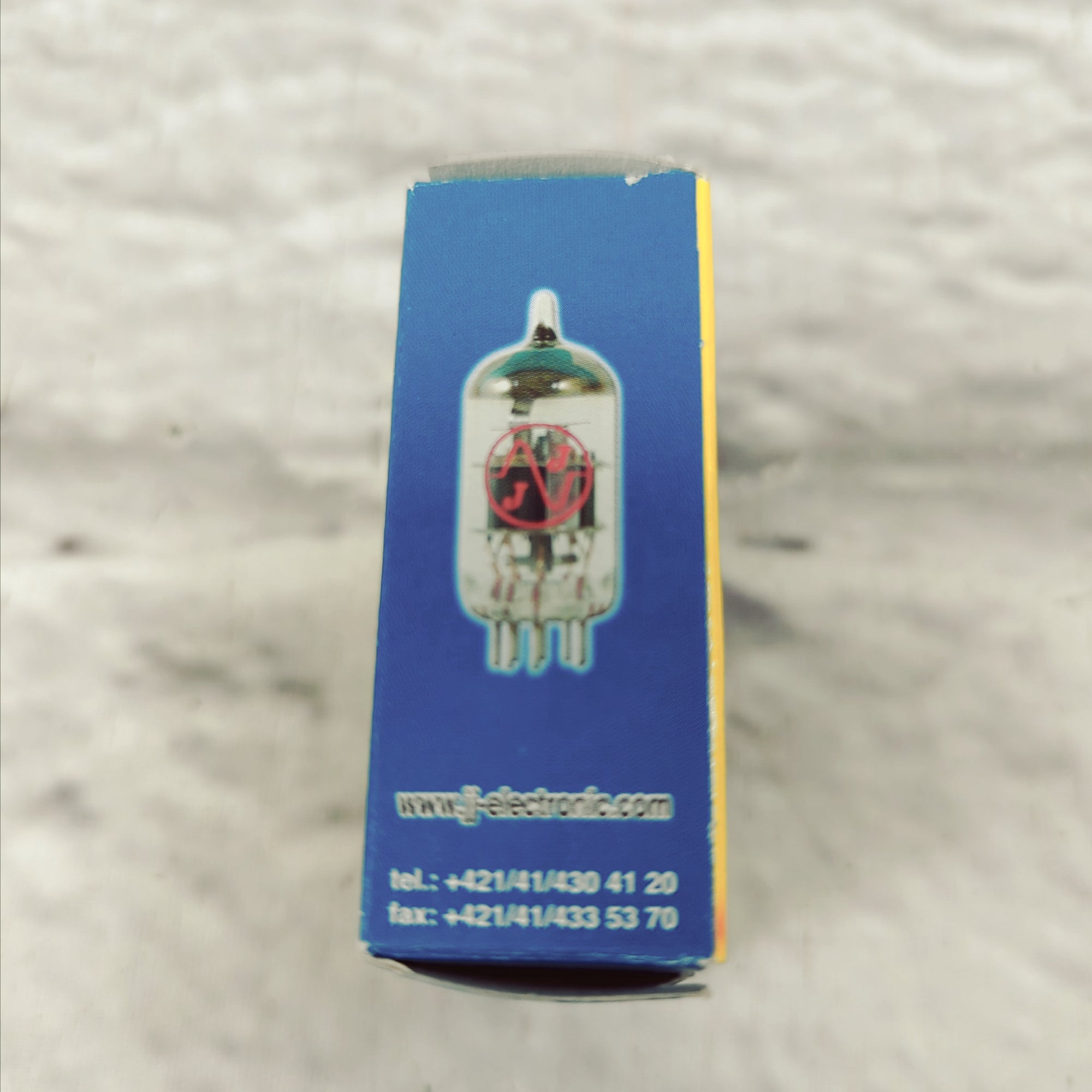 JJ Electronic ECC83MG (Mid-Gain) 12AX7 Preamp Vacuum Tubes (Matched Pair) for Electric Guitar Amplifier