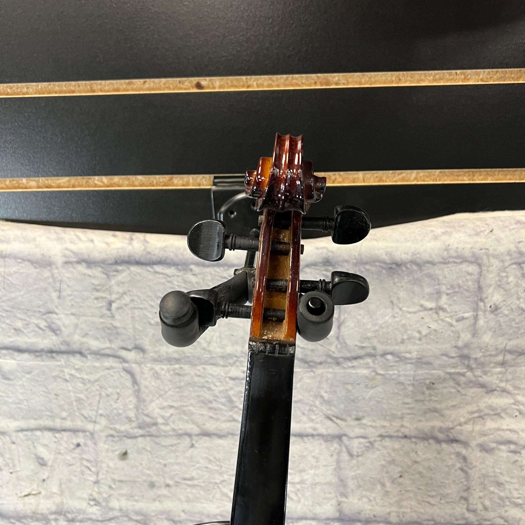 Unknown Chinese Full Sized Violin with Case