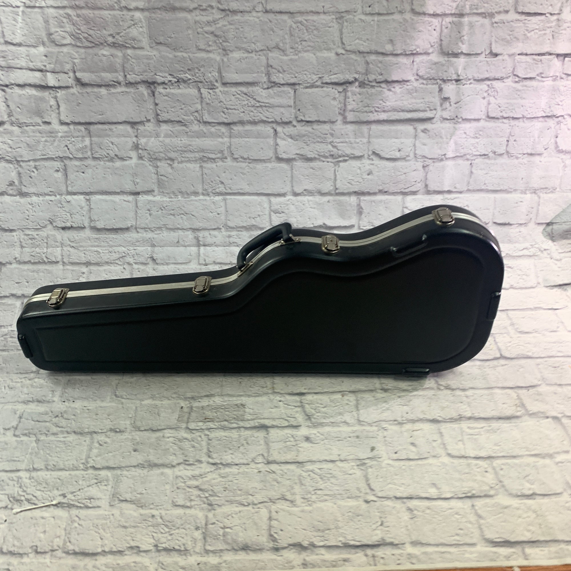 Fender Molded Stratocaster / Telecaster Hard Case