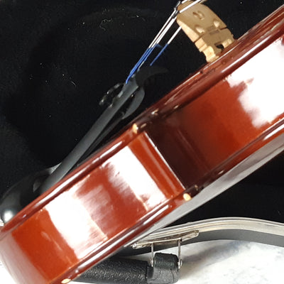 Scherl and Roth R101-E3 3/4 Size Violin Outfit w/case and bow - C006746