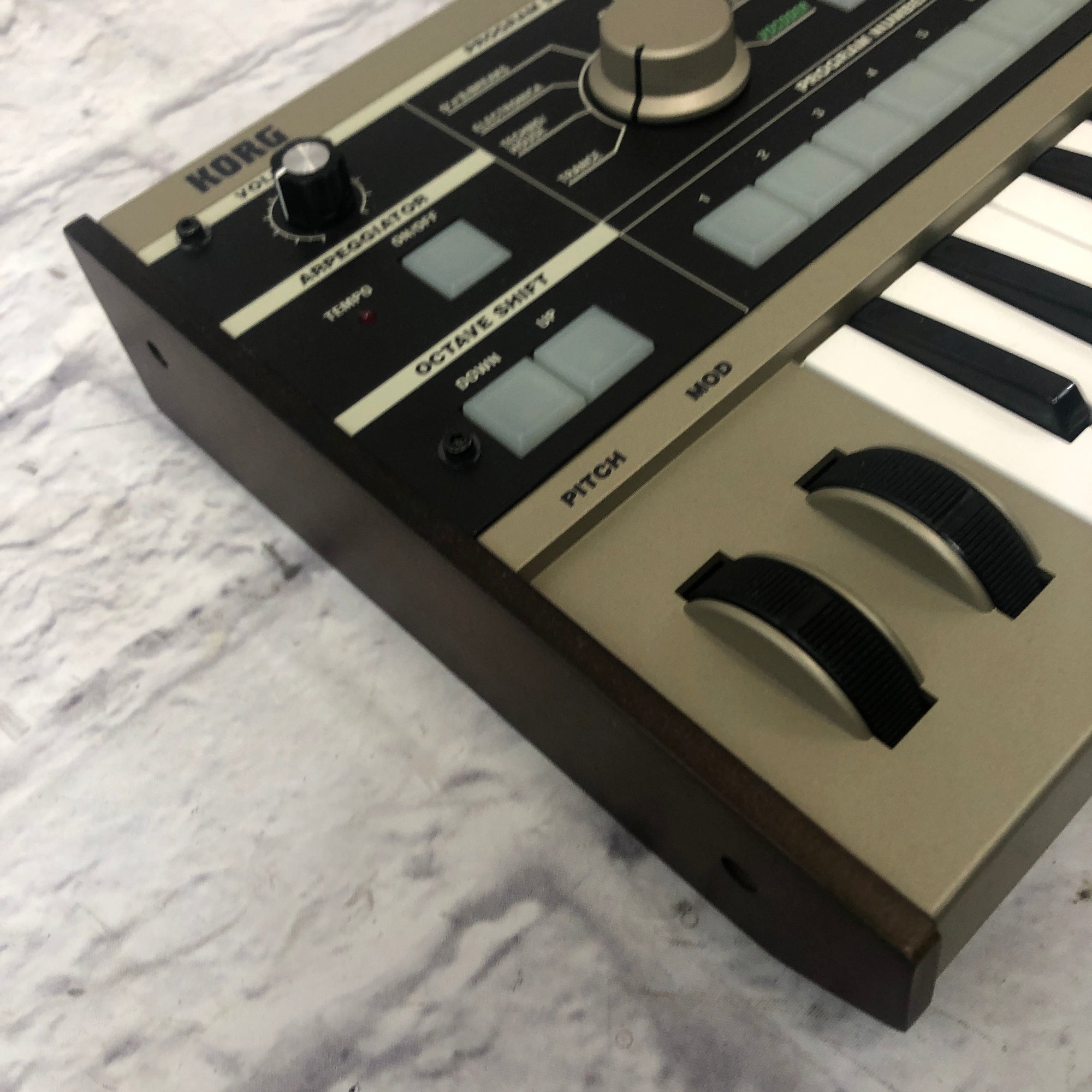Korg Micro Korg Synthesizer Analog Synth