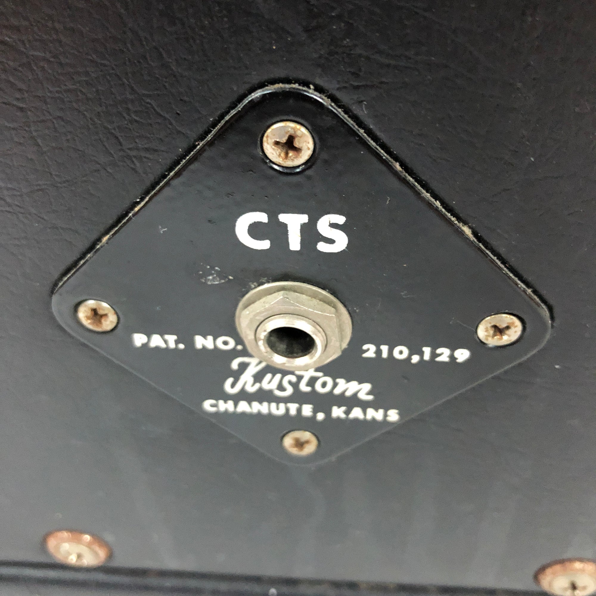 Kustom K100 Tuck & Roll 2x12  Cabinet - Black