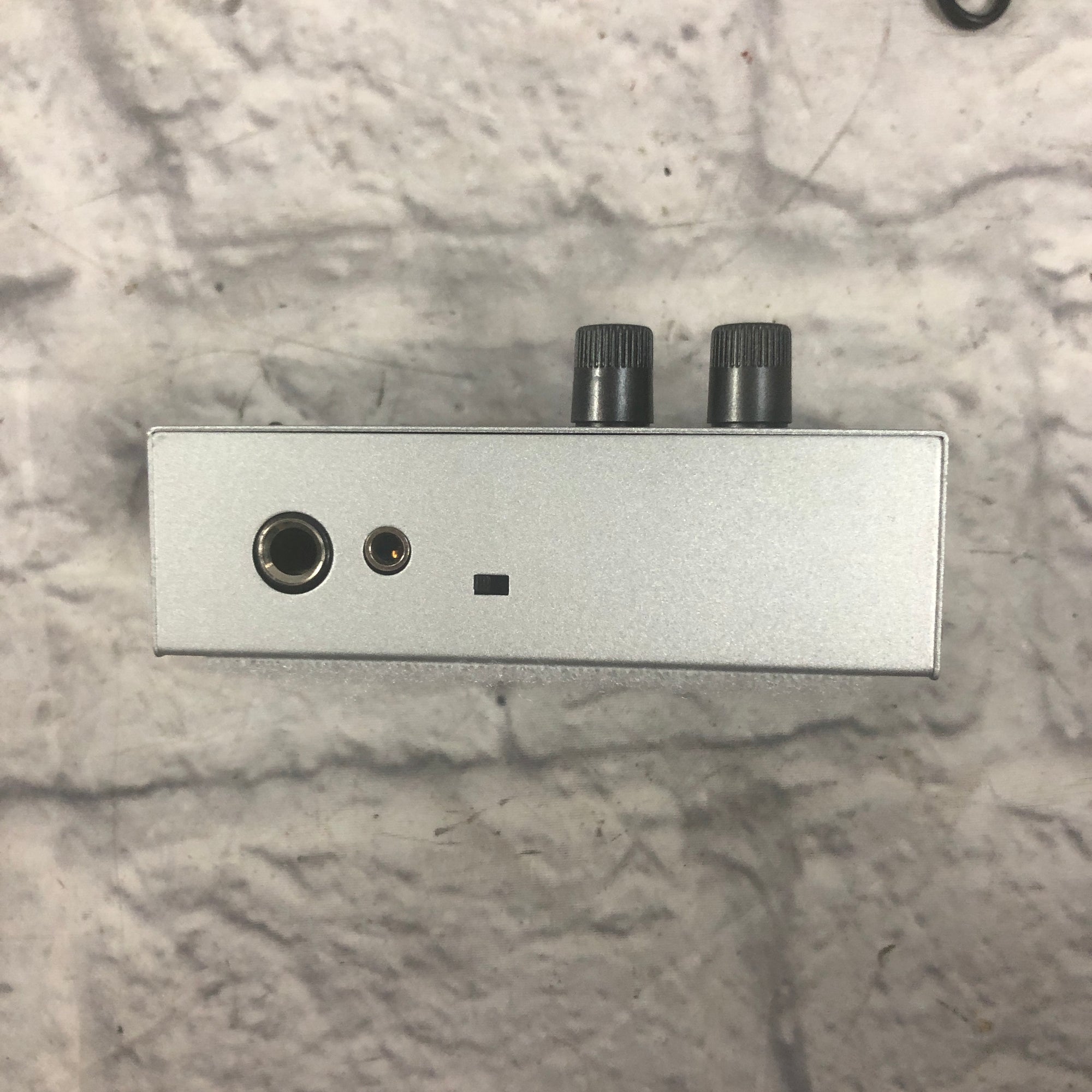 Behringer MicroMon MA400 Personal Monitor Headphone Amp