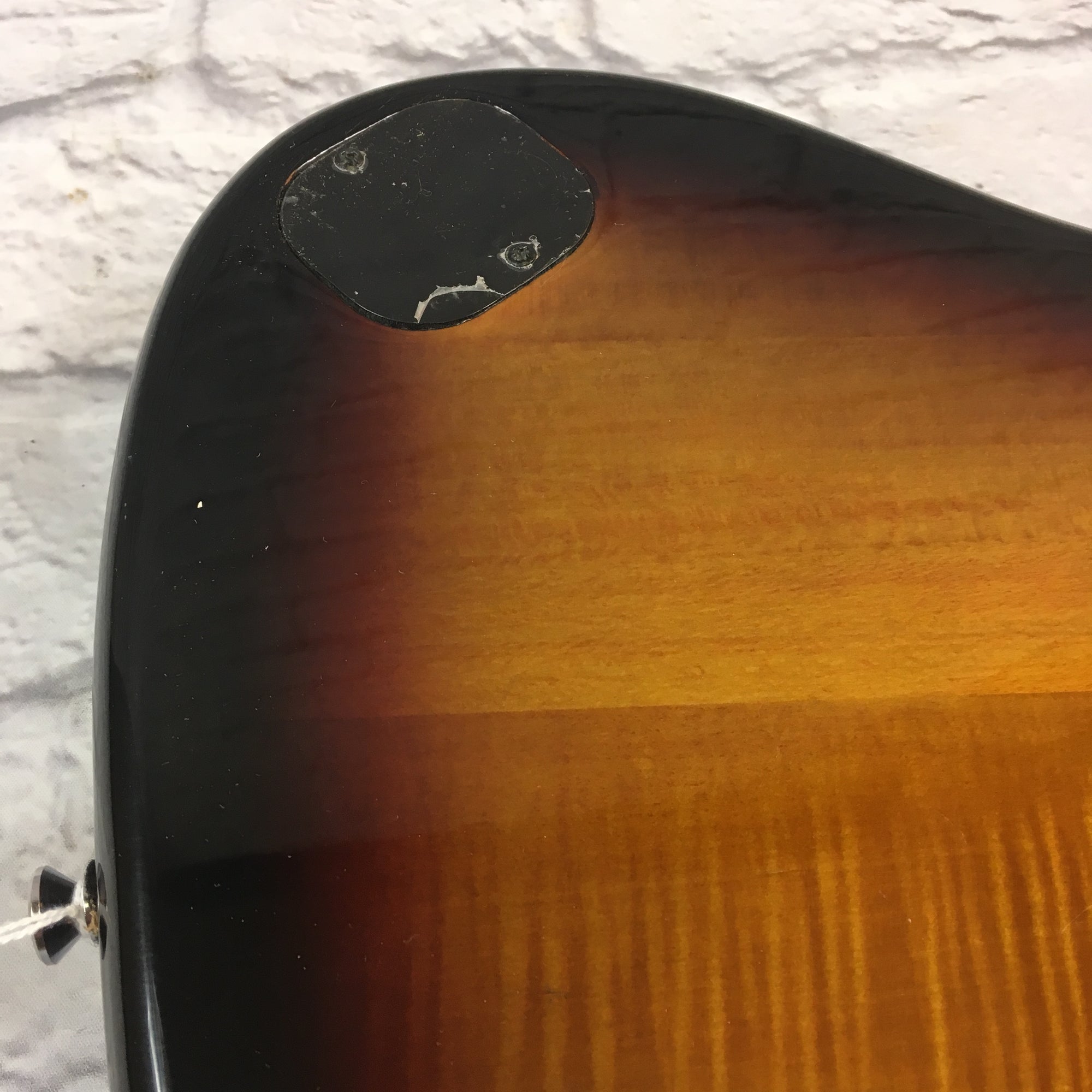 Squier Vintage Sunburst Jaguar Loaded Bass Body