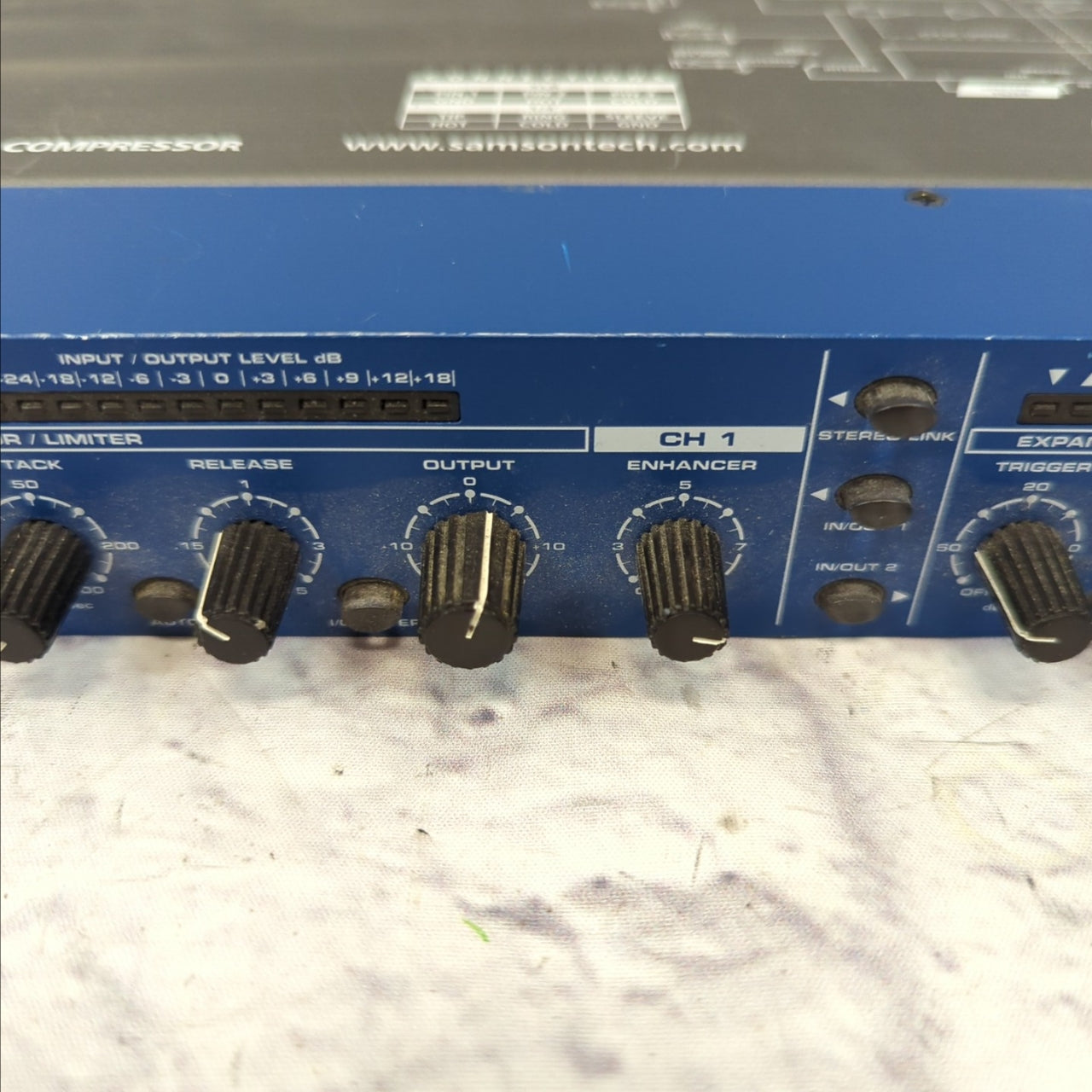 Samson S-Com Rack Compressor
