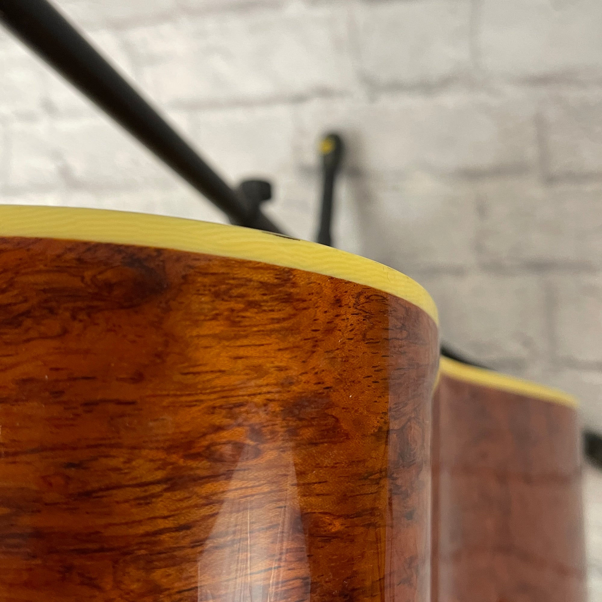 Ibanez Artwood AW300 Acoustic Guitar