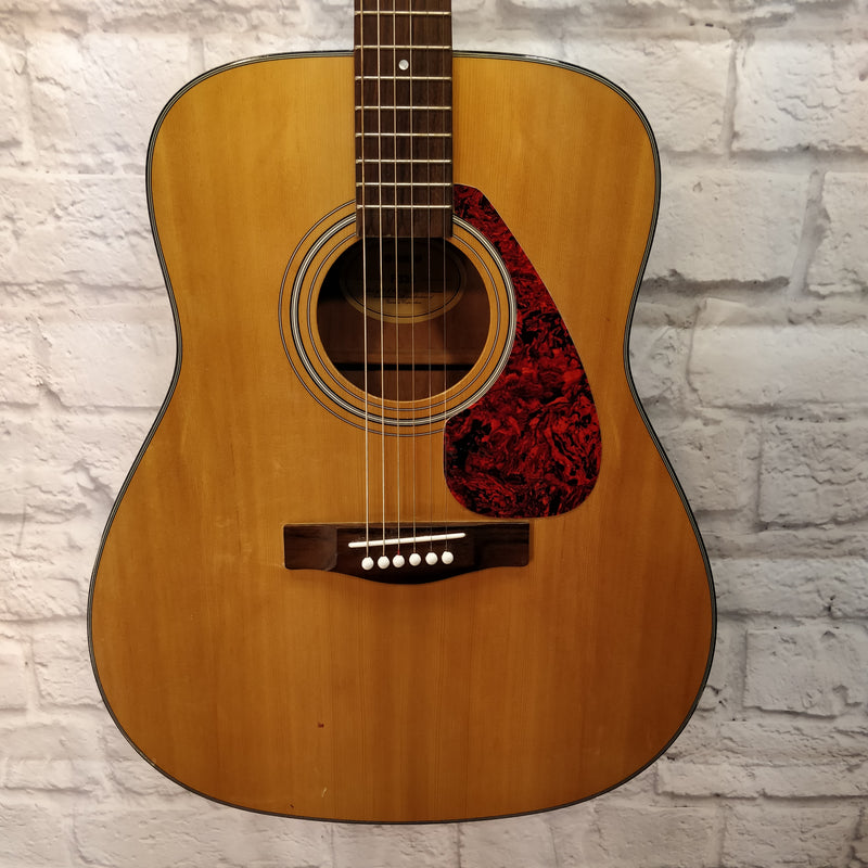 Yamaha F335 Acoustic Guitar - Evolution Music