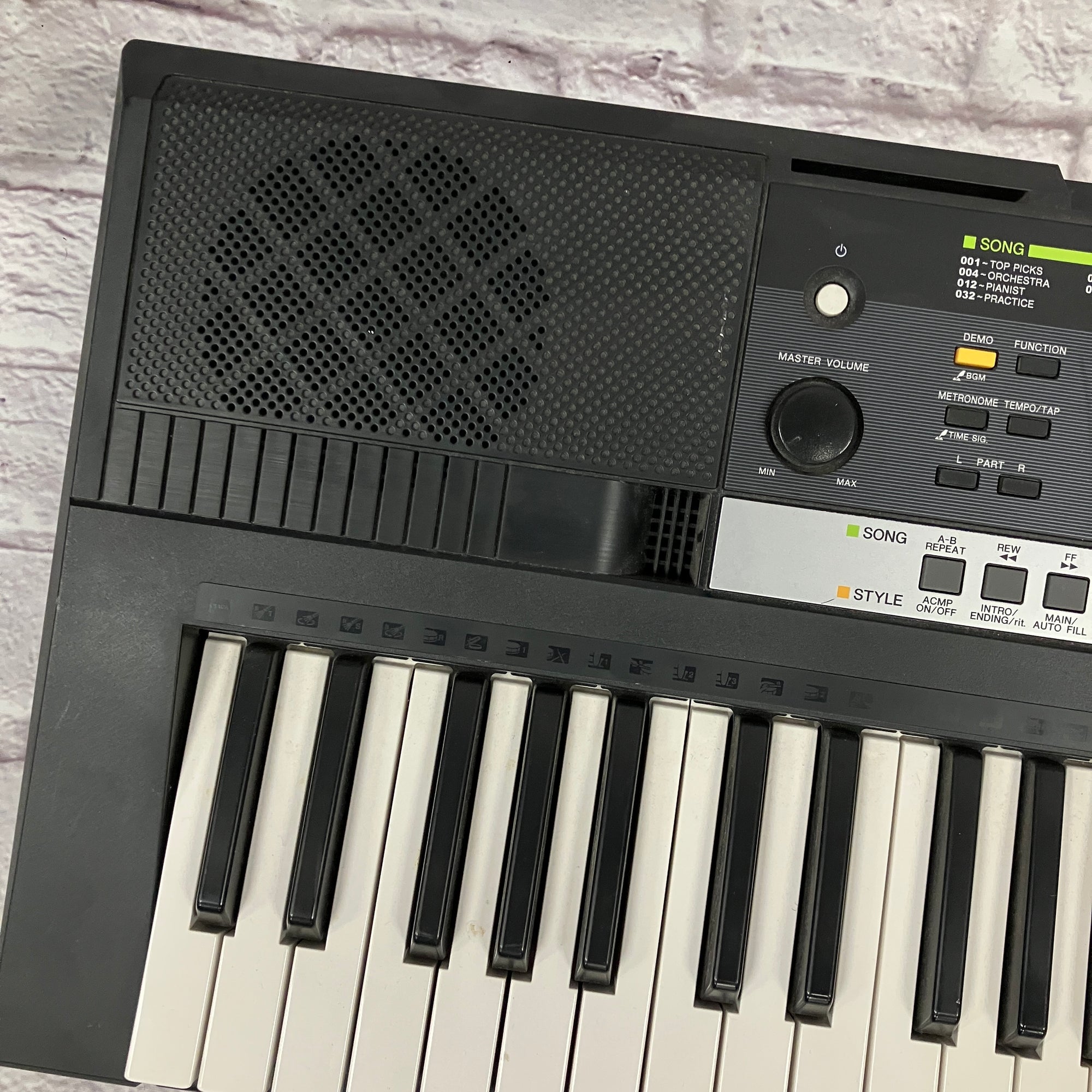 Psr e243 deals yamaha keyboard price