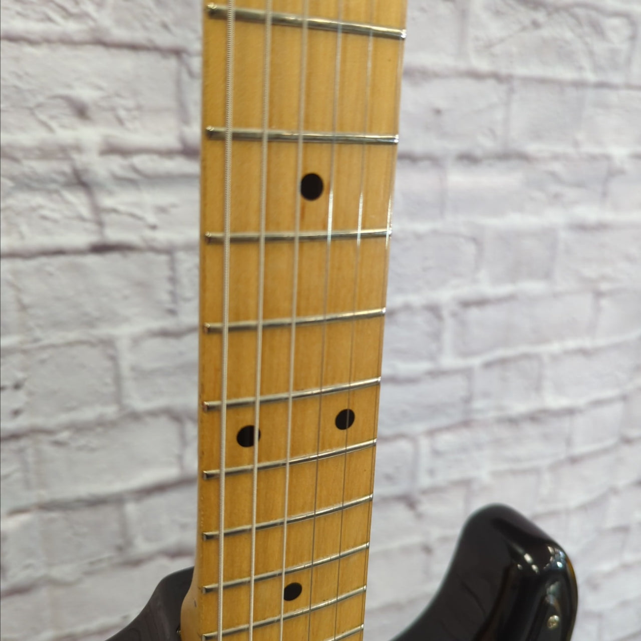 Squier Stratocaster Unknown Model Electric Guitar