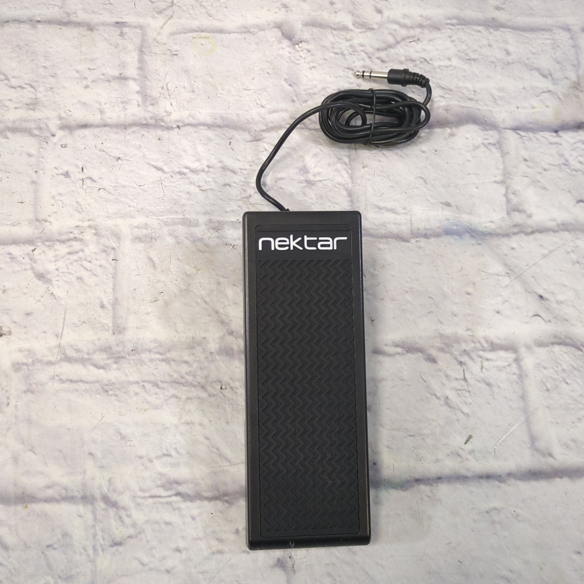 Nektar NX-P expression pedal