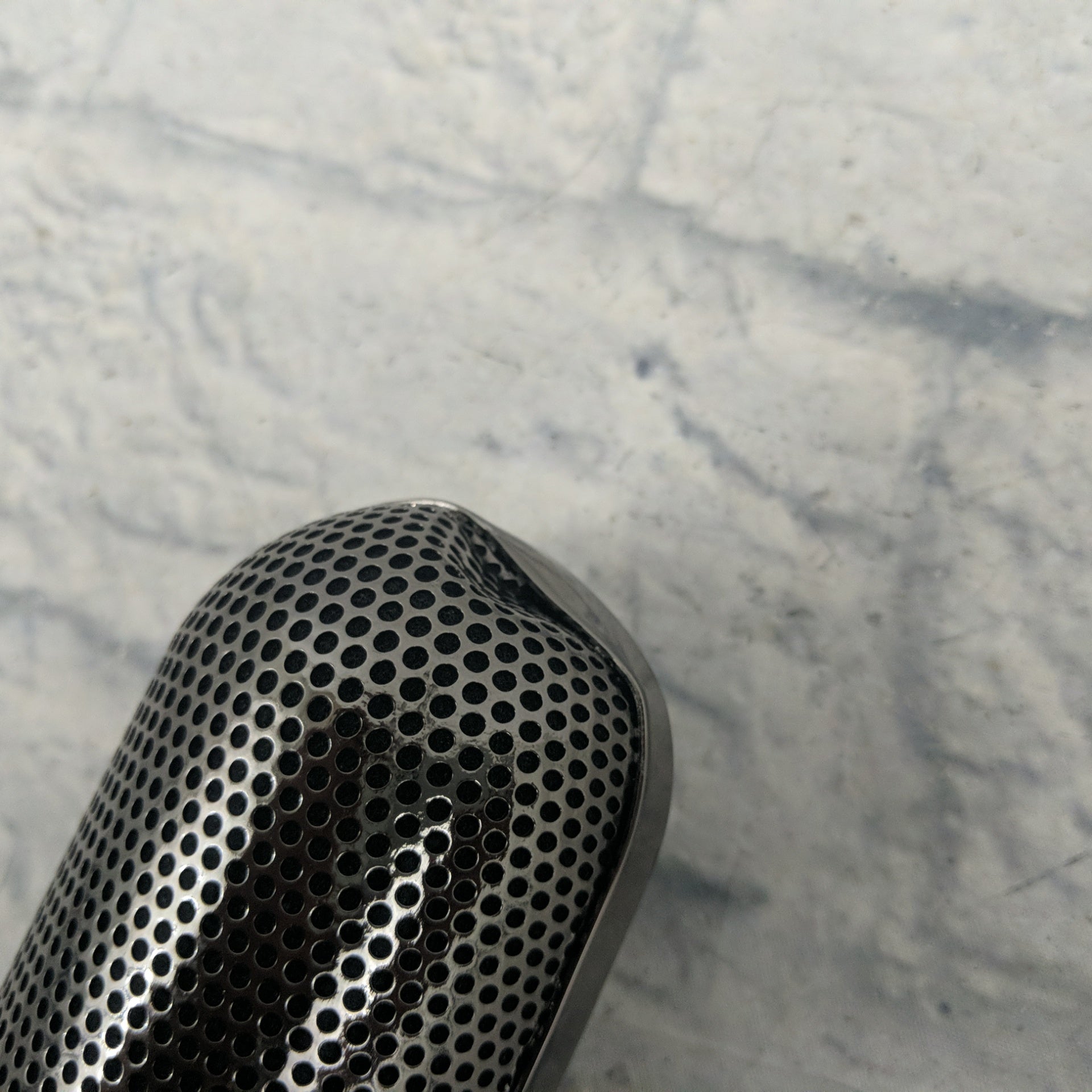 CR-77 Microphone
