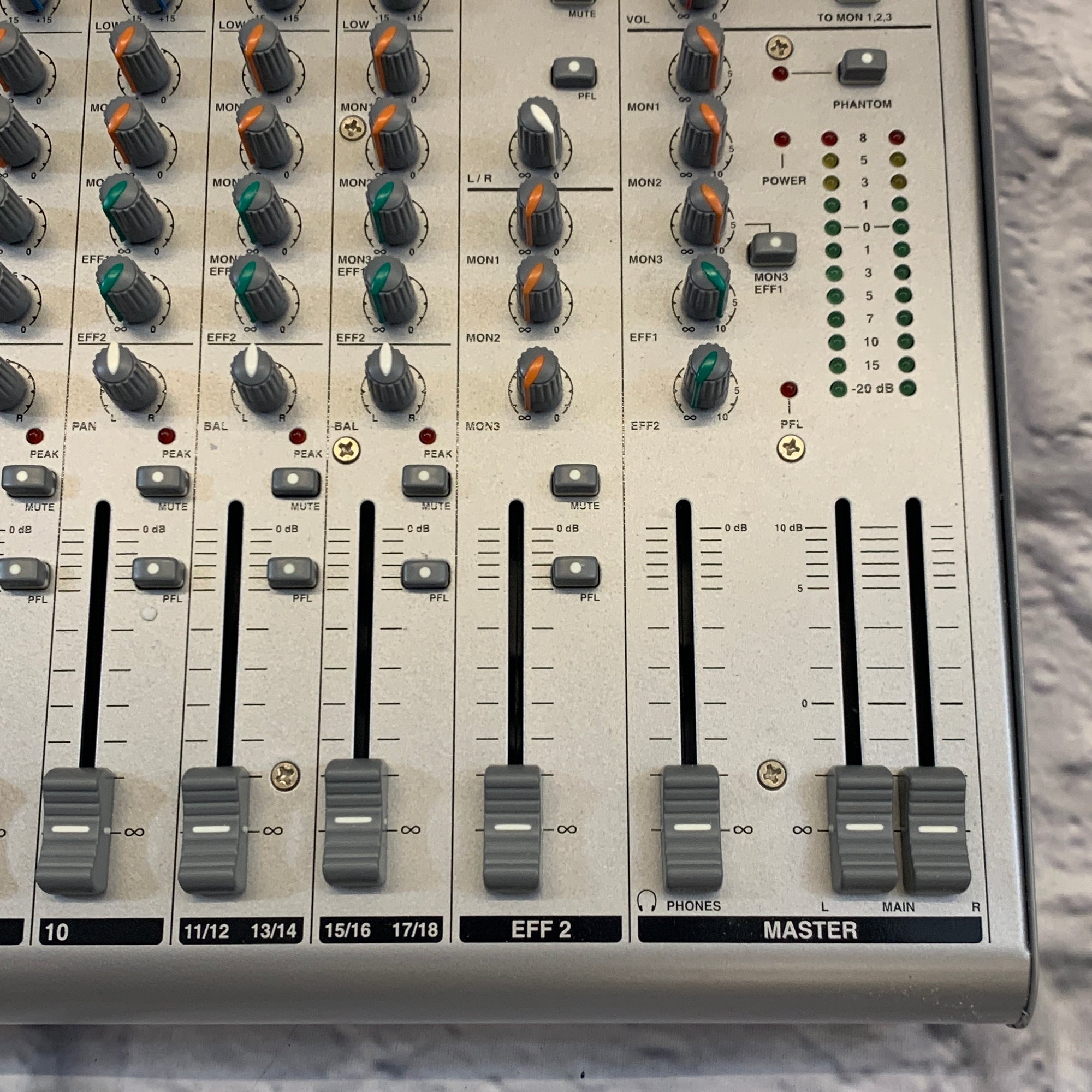 FBT Pickup 18-Channel Powered Mixer