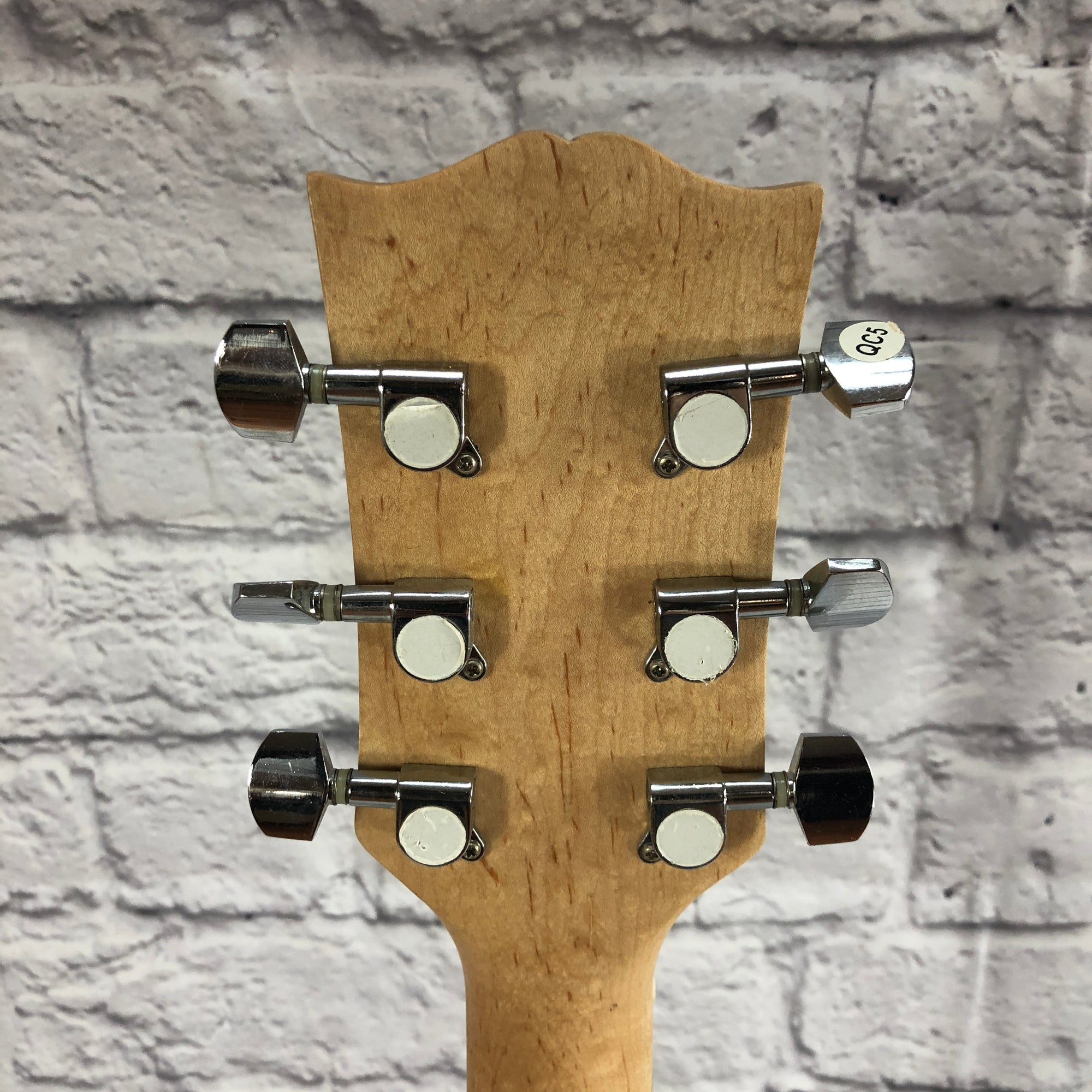 Maestro Les Paul Solid Body Electric Guitar
