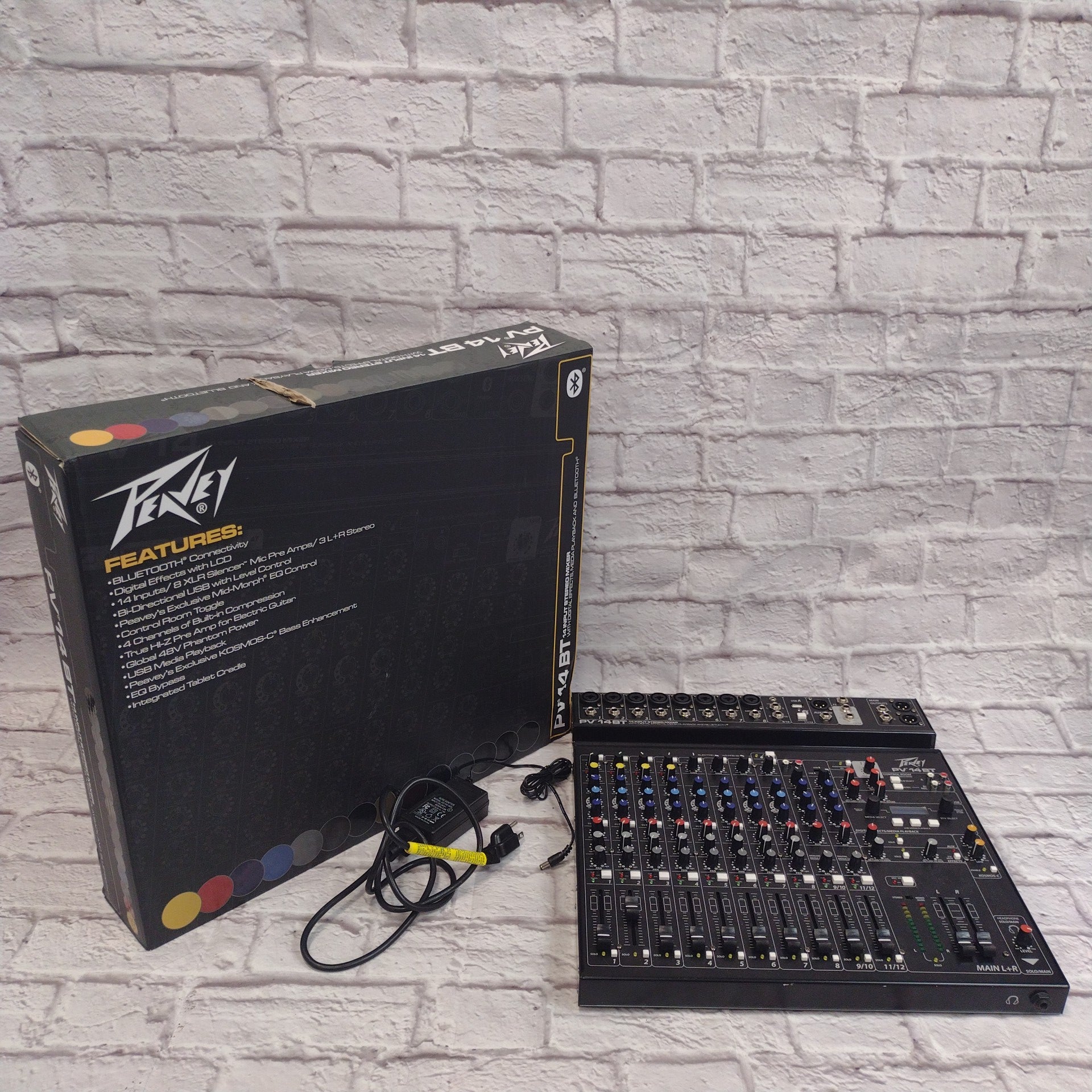 Peavey 14BT Mixer with Bluetooth and Effects