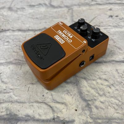 Behringer UT300 Tremolo Pedal