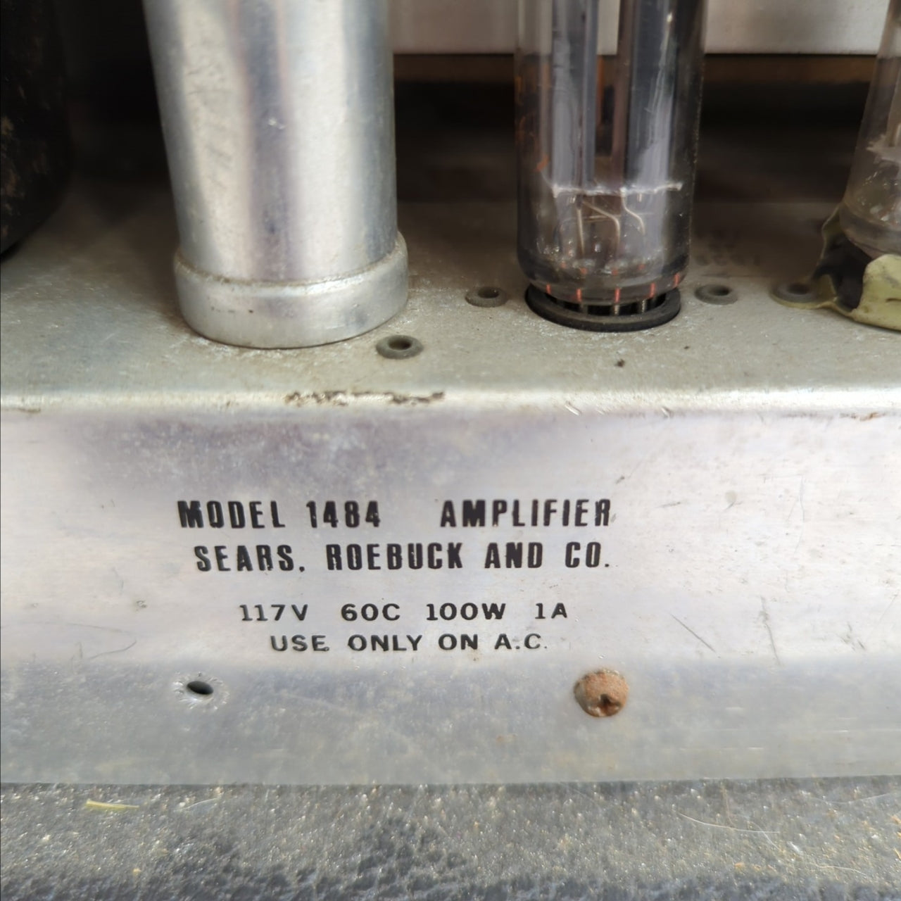 Silvertone Sears Model 1484 Twin Twelve 60-Watt Tube Guitar Head
