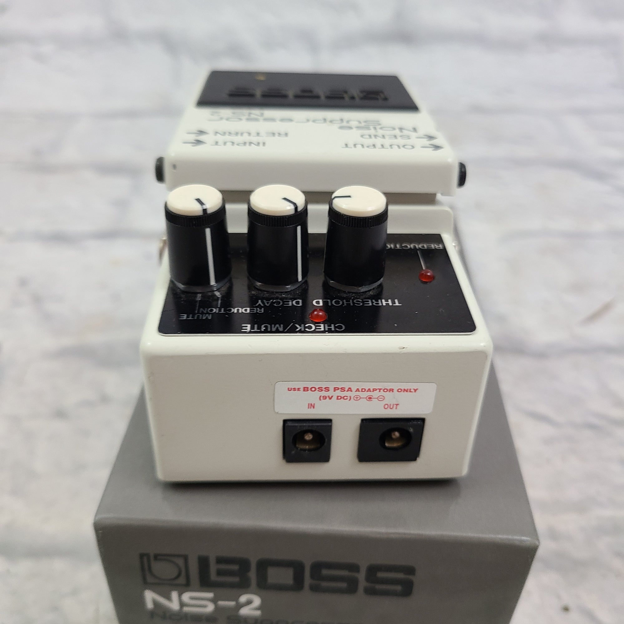 Boss Noise gate NS-2 Noise Gate w/ Box