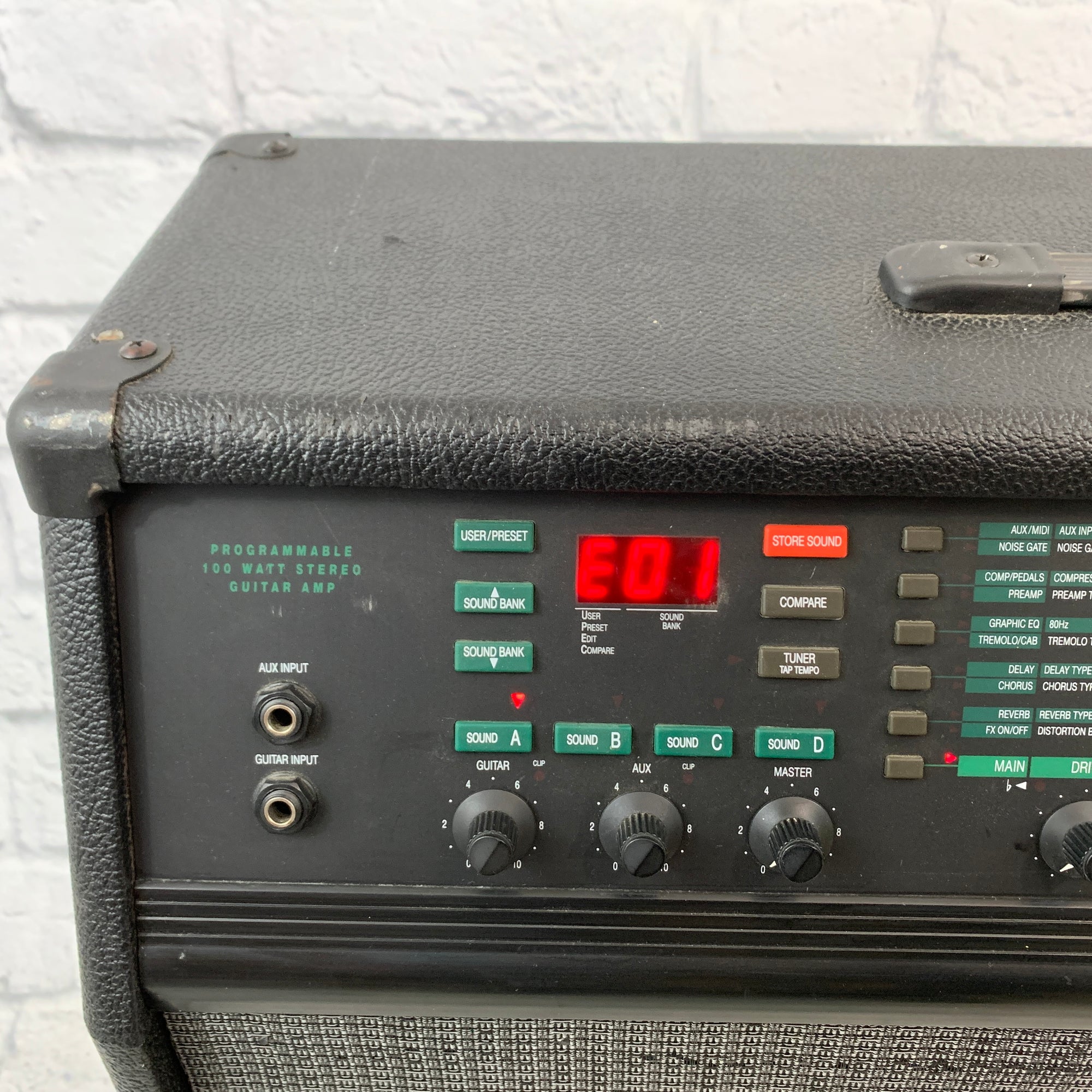 Line 6 AxSys 100 Watt Stereo Modeling Guitar Amplifier