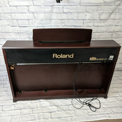 Roland HP203 Digital Piano