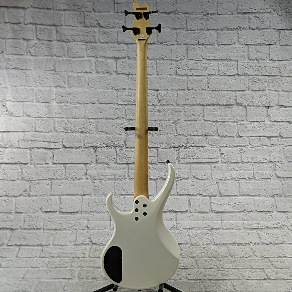 Kramer D-1 4 String Bass Guitar