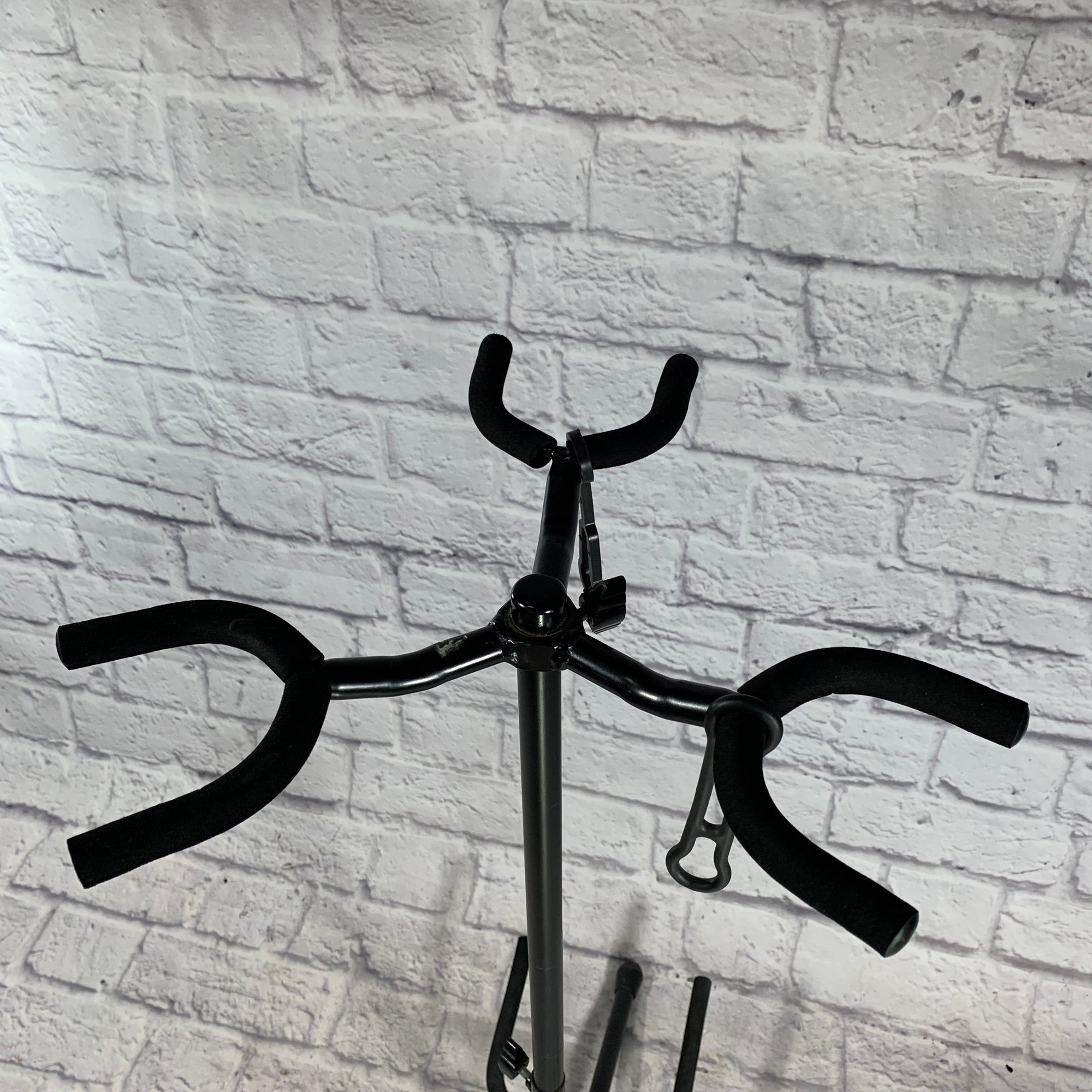 On Stage Stands Triple Guitar Stand