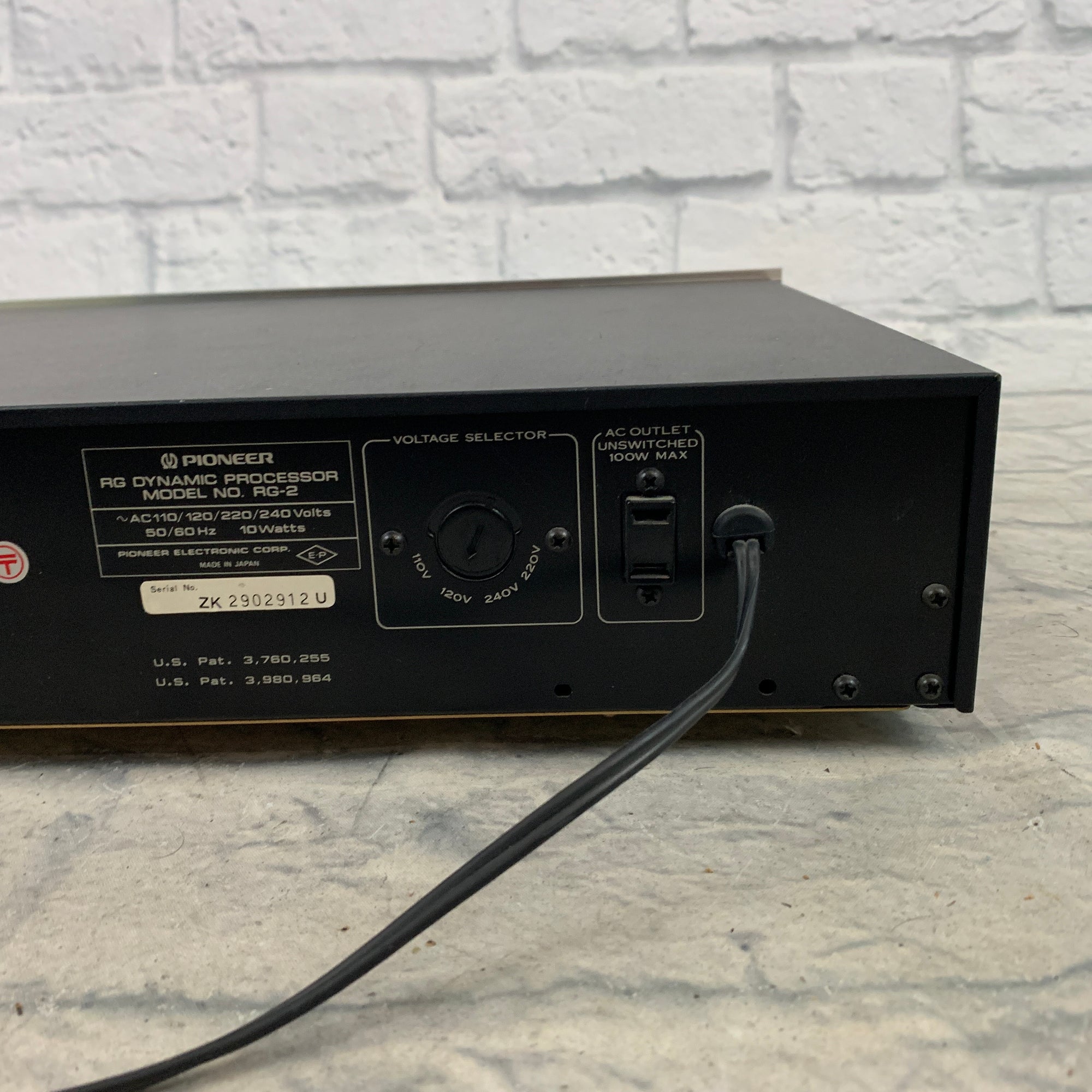 Pioneer RG-2 Dynamic Processor