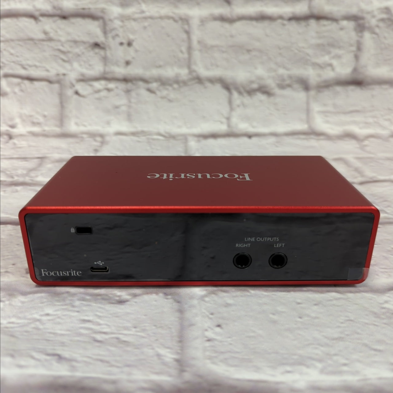 Focusrite Scarlett 2i2 USB Recording Interface