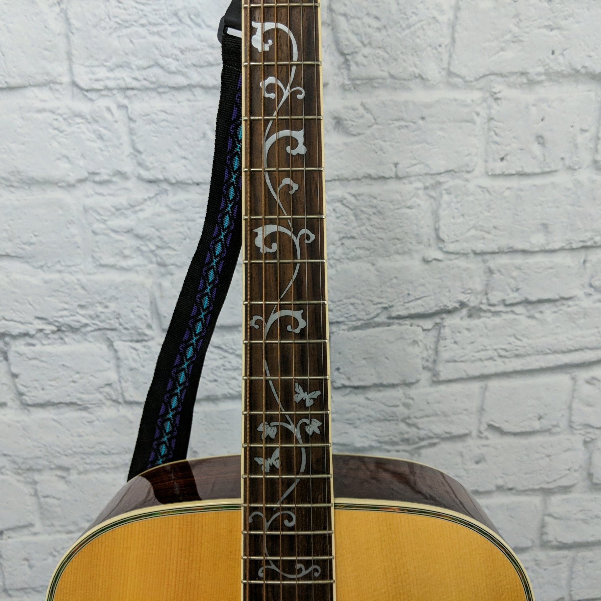Allen Amplification EWD-30S Dreadnought Acoustic Guitar w/Case