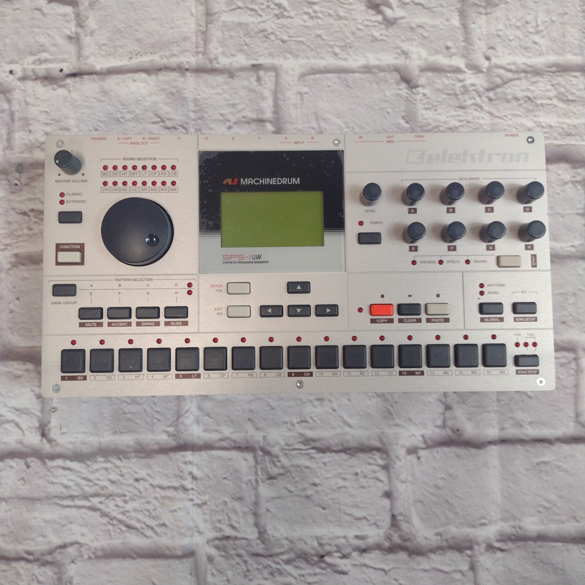 Elektron Machinedrum SPS-1UW mkI Analog Drum Machine