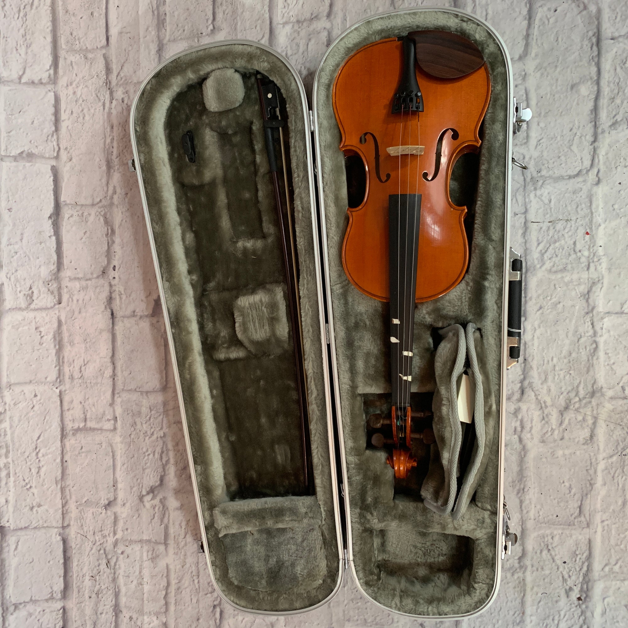 Yamaha Model V-5 4/4 Violin - Evolution Music