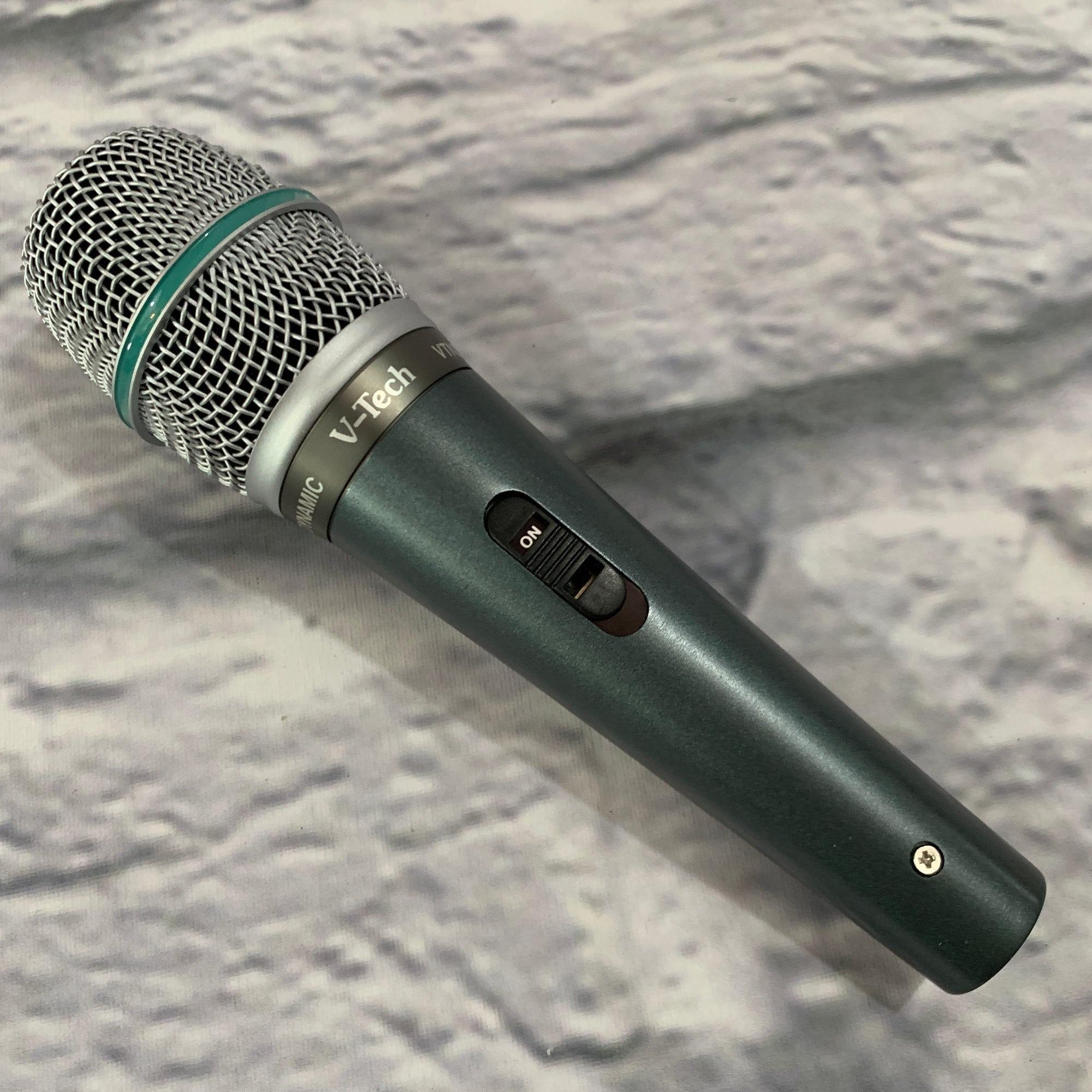 V-Tech VTND2 Dynamic Microphone