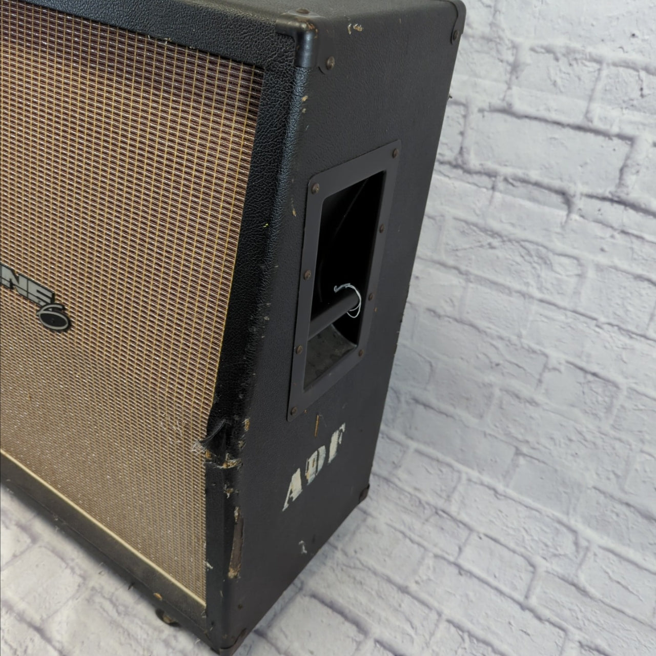 Line 6 Flextone 412S 4x12 Cabinet - Evolution Music