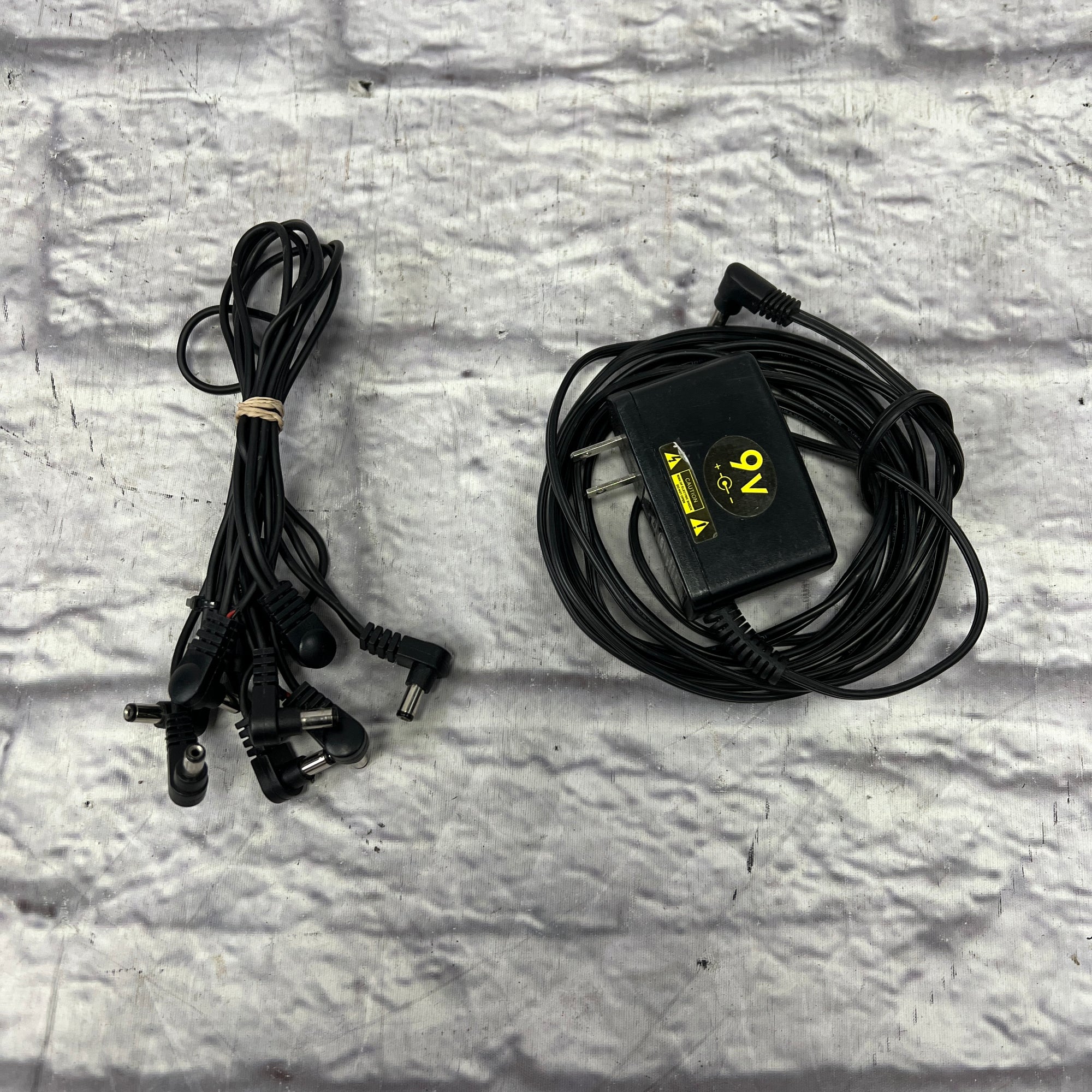 Truetone One-Spot with Daisy Chain Power Supply