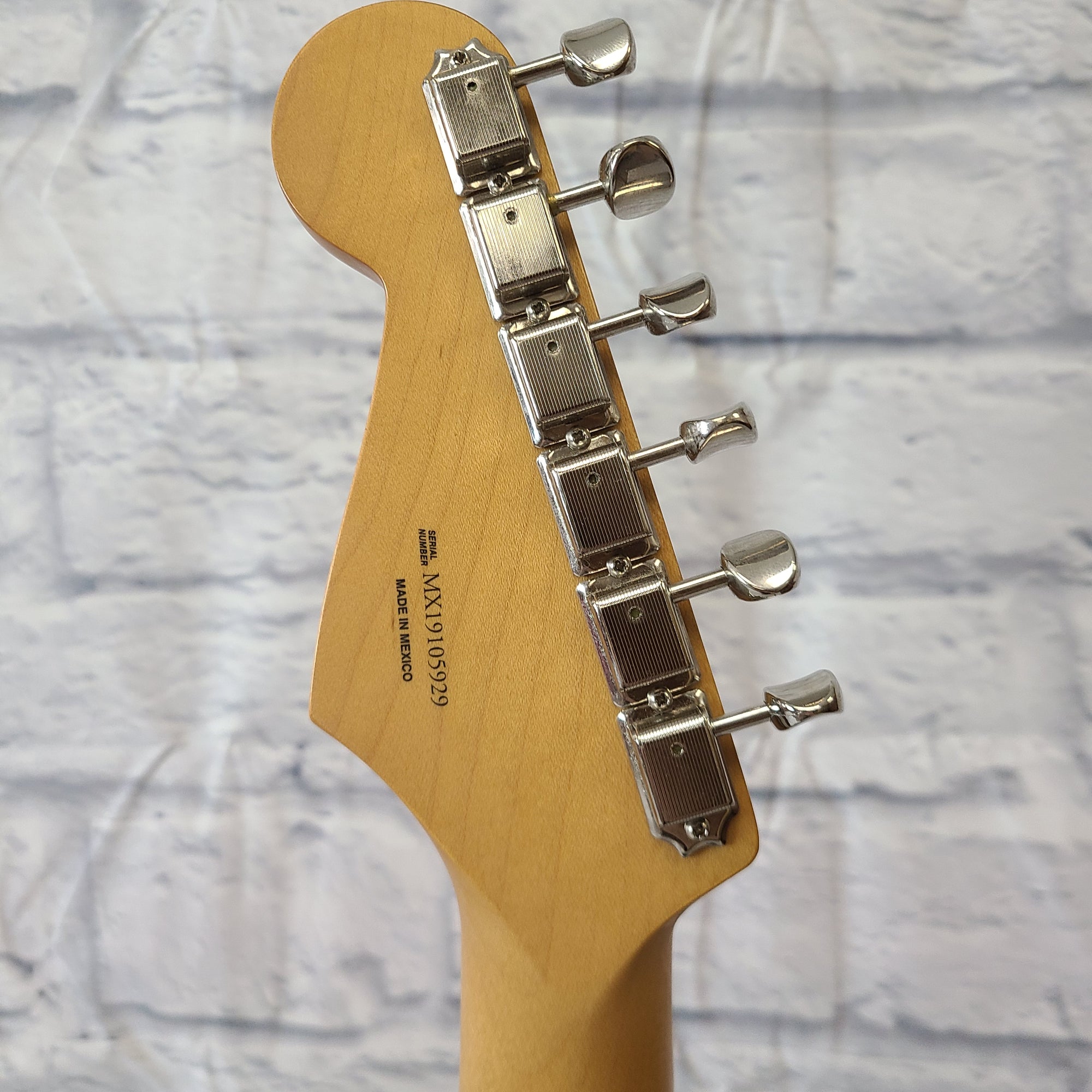 Fender Vintera '50s Stratocaster Modified Electric Guitar - 2-color Sunburst