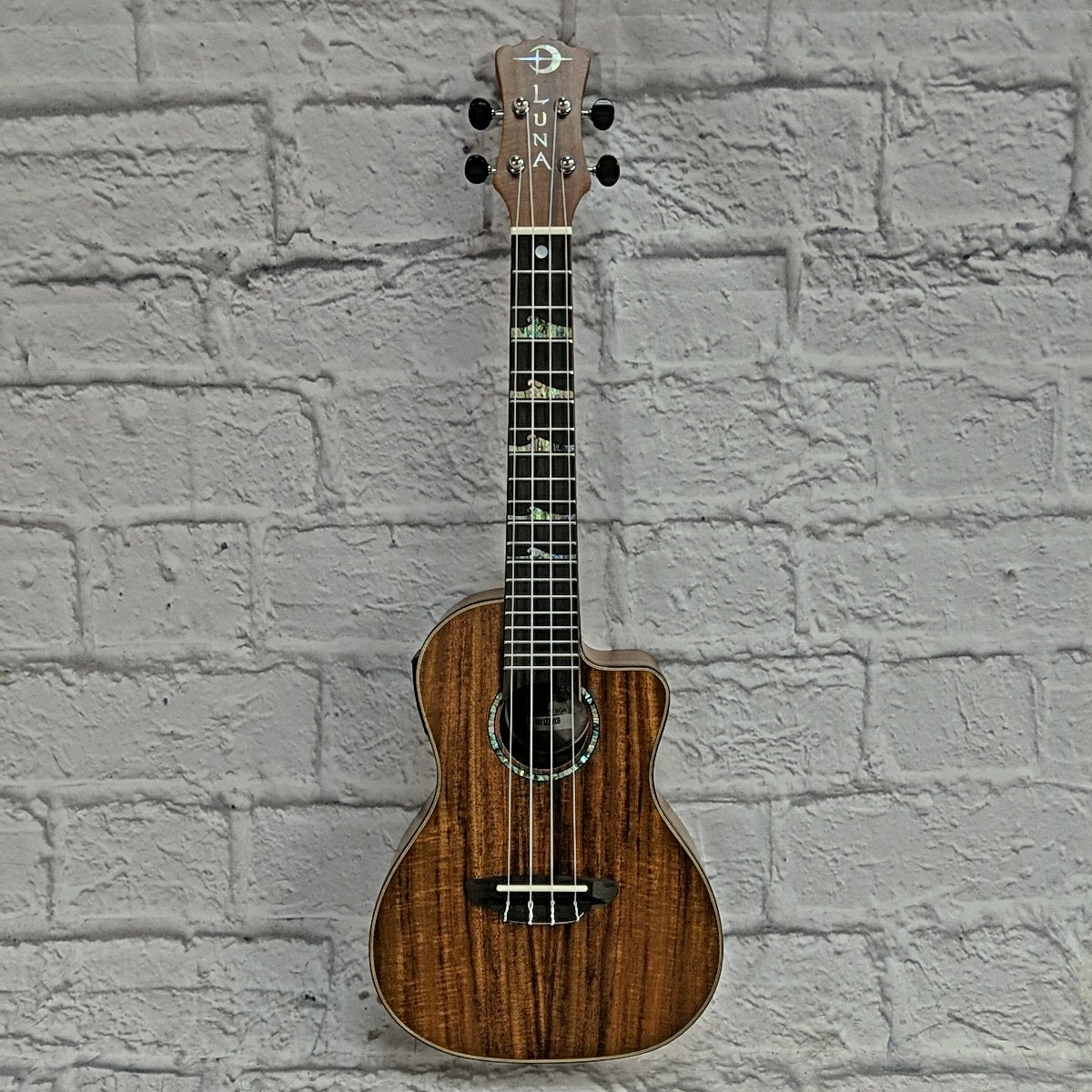 Luna HTC KOA Ukulele